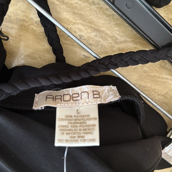 Arden B Monarch Maxi Dress - Picture 3 of 4